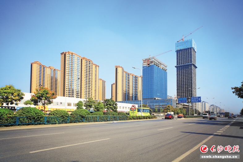 新城吾悦广场挂牌盐城_盐城吾悦生活广场_盐城吾悦广场在哪里