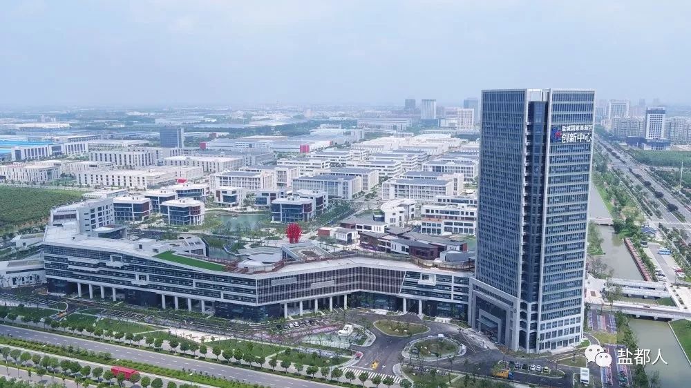 盐城旅游酒店预定_鹤鹿故乡盐城发布旅游微电影 以鹤为由讲大爱_盐城旅游软件