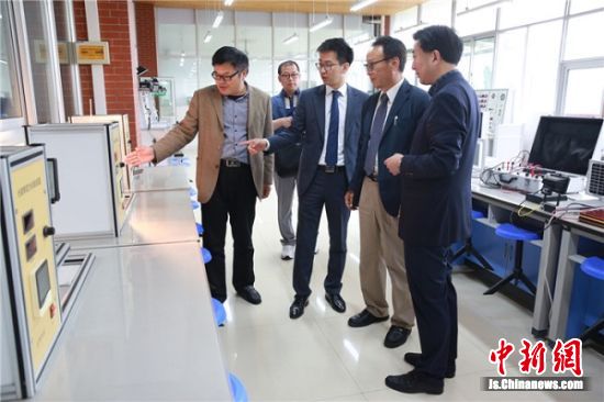 盐城市一中与韩国定山高中缔结友好学校