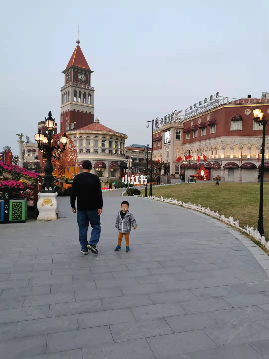 花都美食风情一条街大宅门_盐城千鹤湾风情小镇_盐城欧洲风情街美食